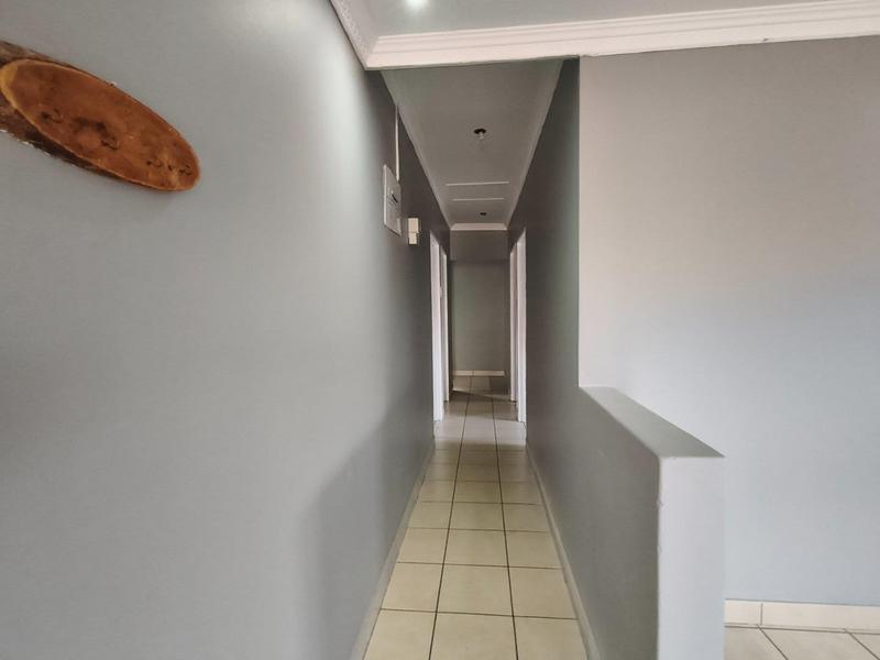 To Let Commercial Property for Rent in Mthata Eastern Cape